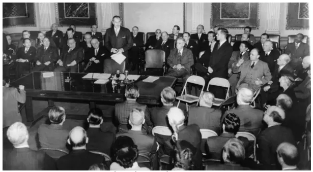 10TH இரண்டாம் உலகப்போர்